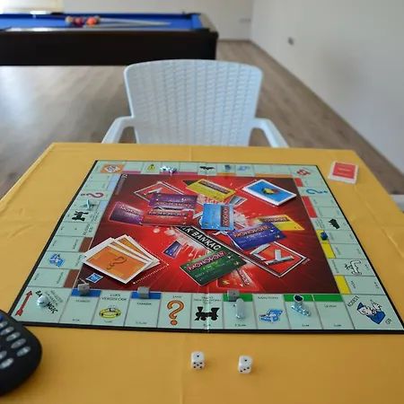 Evra Hotel Отель 3*