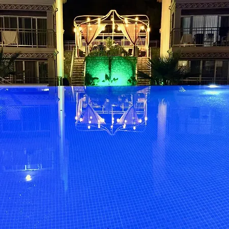 Evra Hotel Олудениз