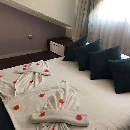 Отель Evra Hotel 3*